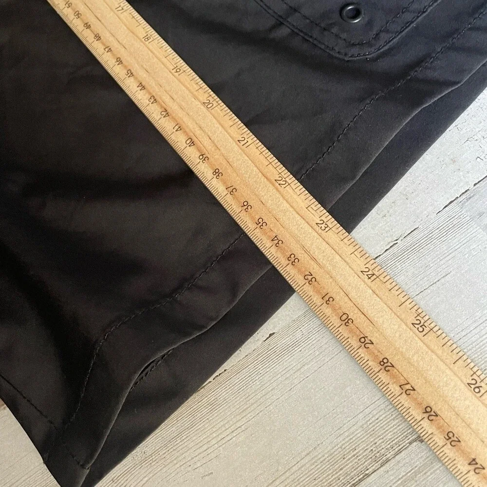 Iron Co Shorts Men's Size 40 Stretch Performance Hybrid‎ Cargo Blacksoot